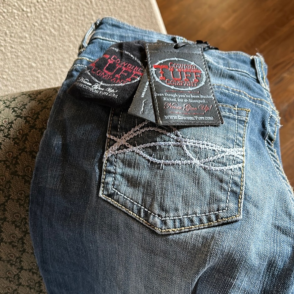 Cowgirl tuff jeans/never worn